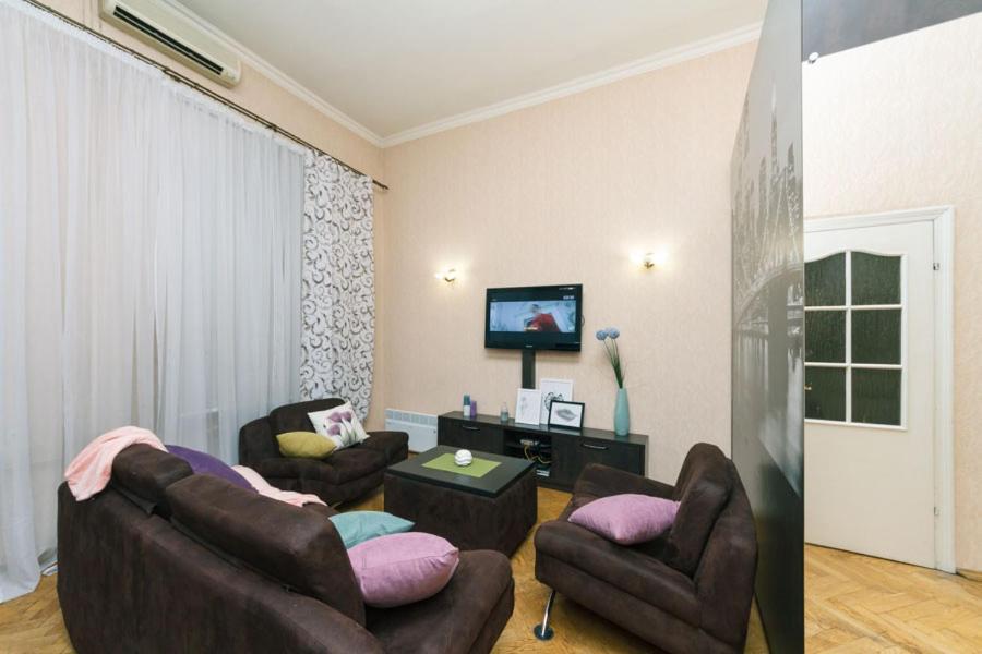 Amazing Heart Of Kiev Apartment Luaran gambar